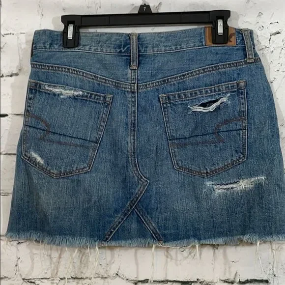 American Eagle distressed denim mini skirt - Picture 5 of 9